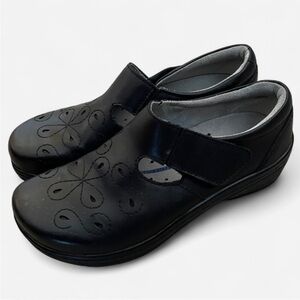 Klogs Brisbane Mary Jane Clogs Orthopedic Women’s US 6.5